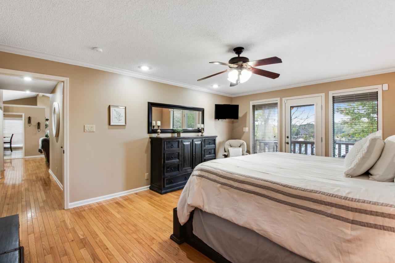 The Silverwood Lake Hamilton Exterior photo